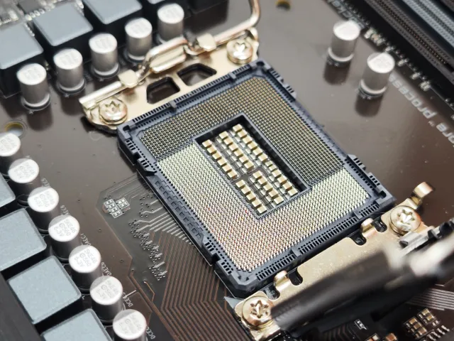 Материнская плата 1700 Gigabyte B760 DS3H AX DDR4 (RTL)