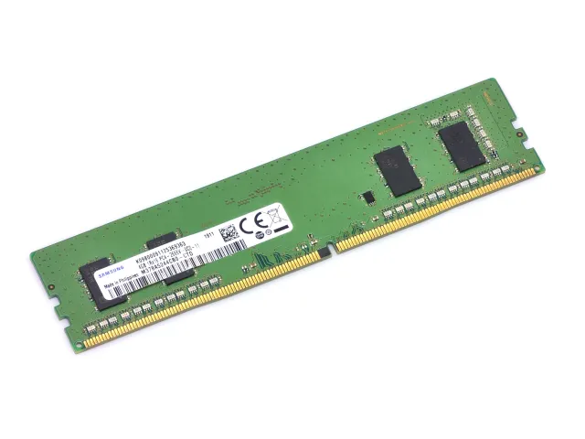 DDR4 4 GB 2400 MHz Samsung CL17-17-17 (M378A5244CB0-CRC)